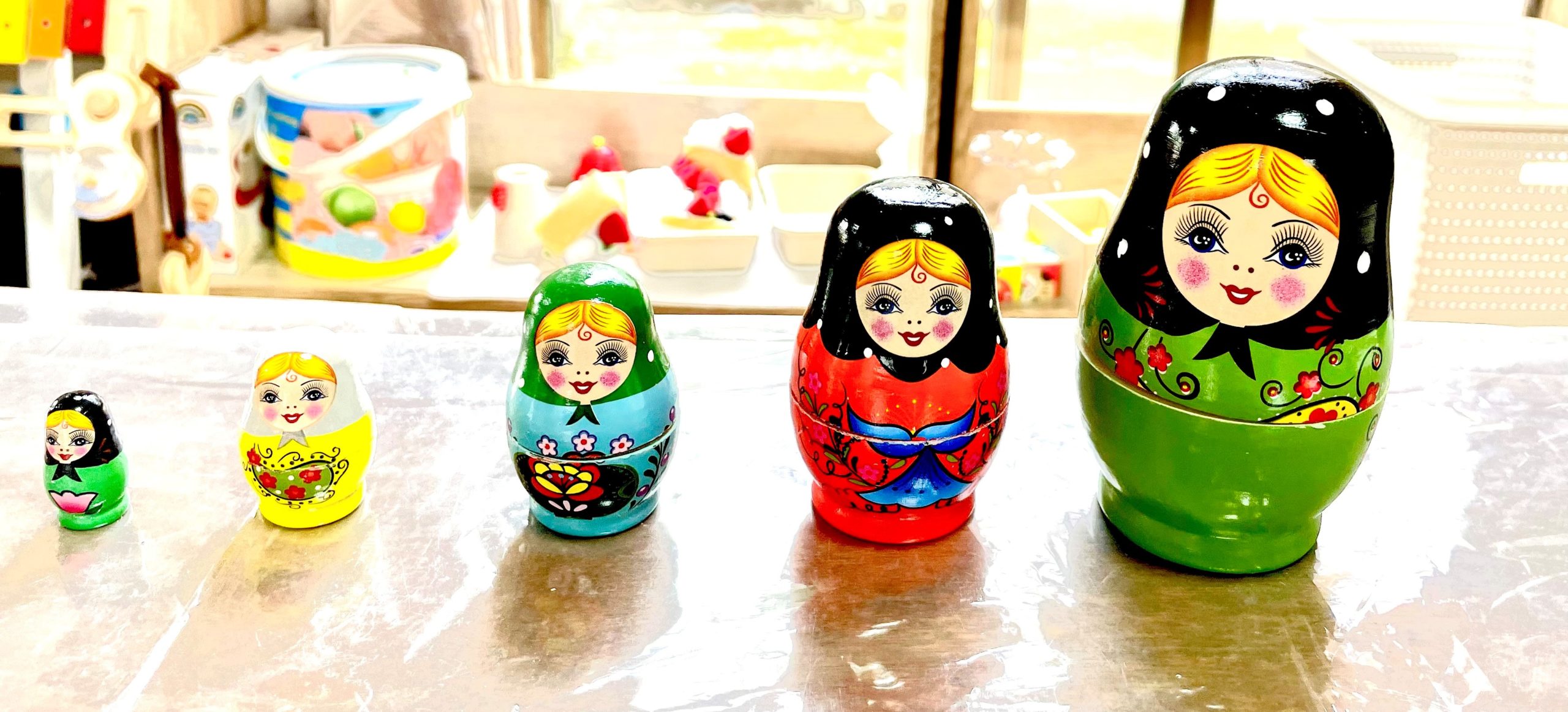 都城市の託児所、一時預かりは、モンテッソーリ教育をとり入れた、バンビモンテッソーリ子供の家